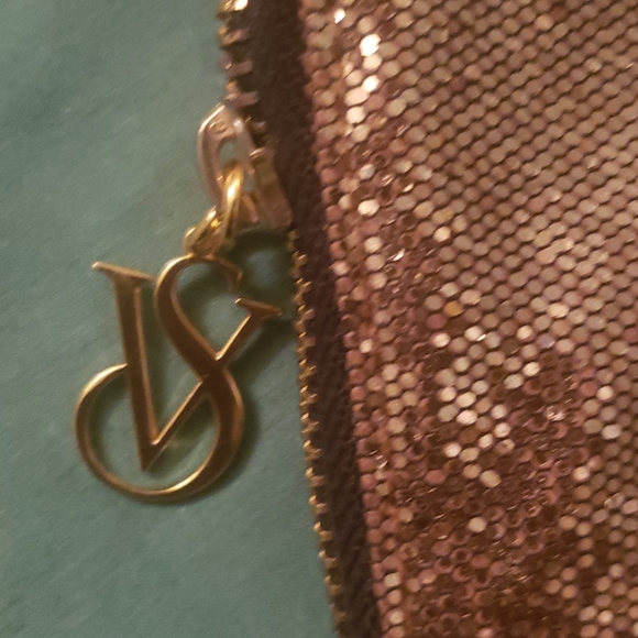 Victoria's Secret Gold Glitter Case - Picture 2 of 5